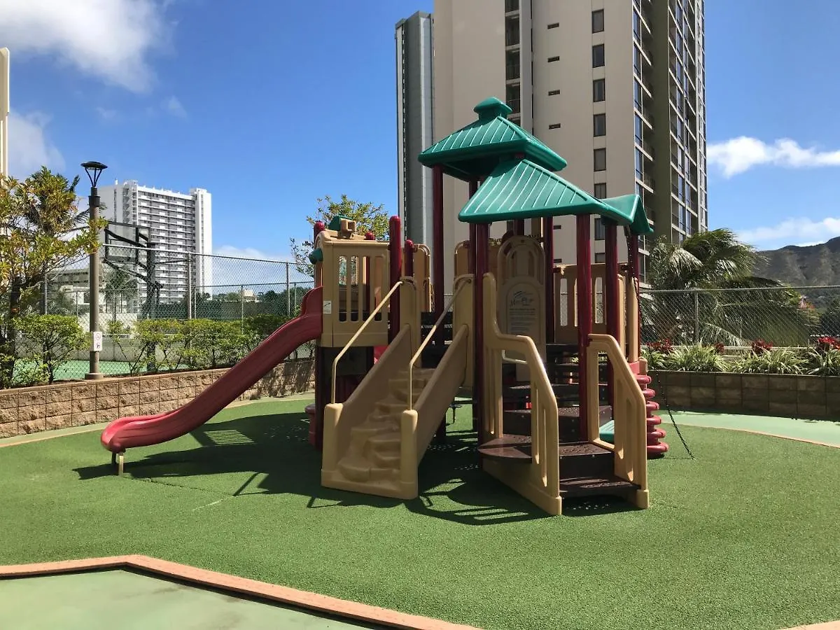 Gorgeous Beach Dream Penthouse With Ocean Views, Parking Included Honolulu Appartamento